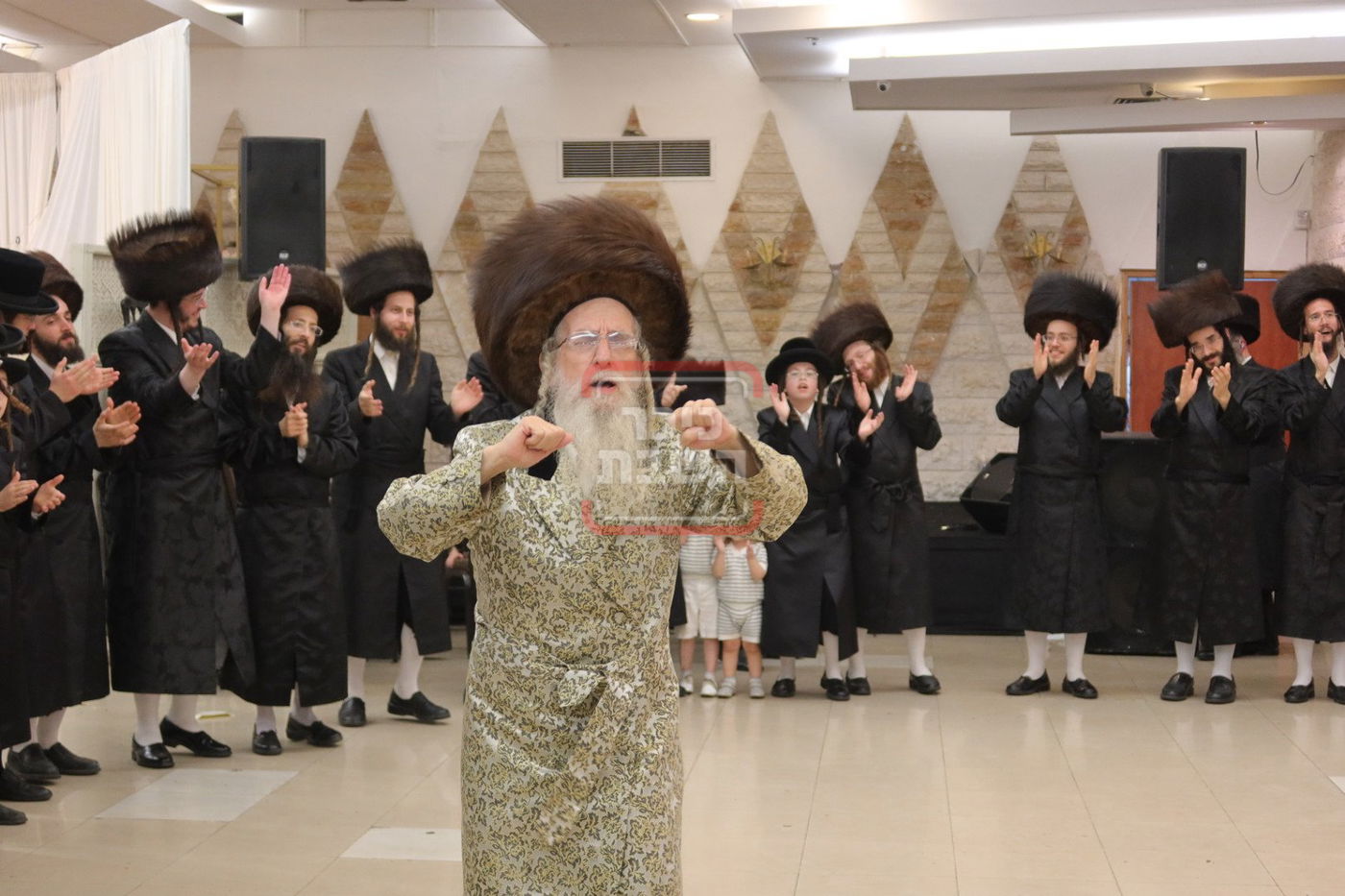 שמחת בית מעליץ - זוועהיל