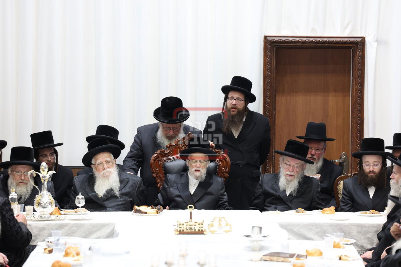 הילולא קדישא בסערט ויז'ניץ