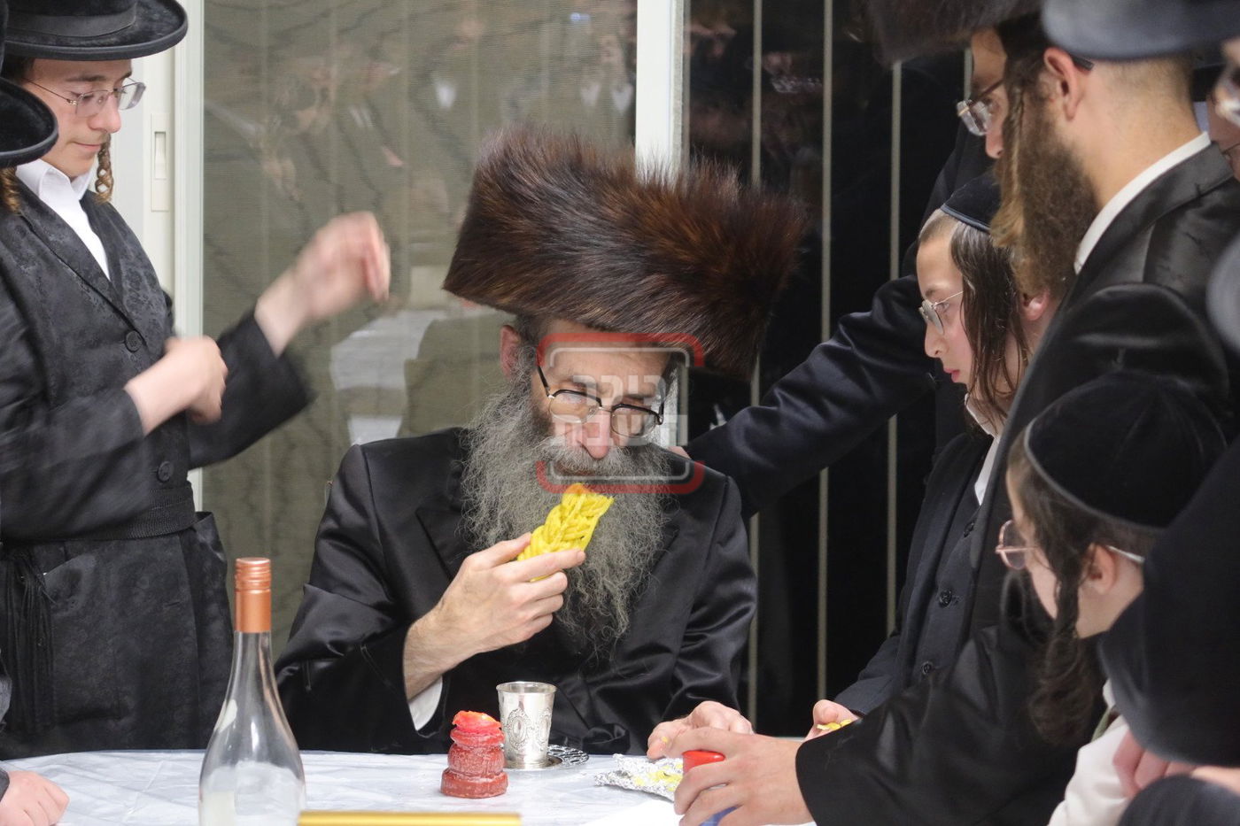 אב"ד אמונת ישראל מאנסי, בביקור בביתר