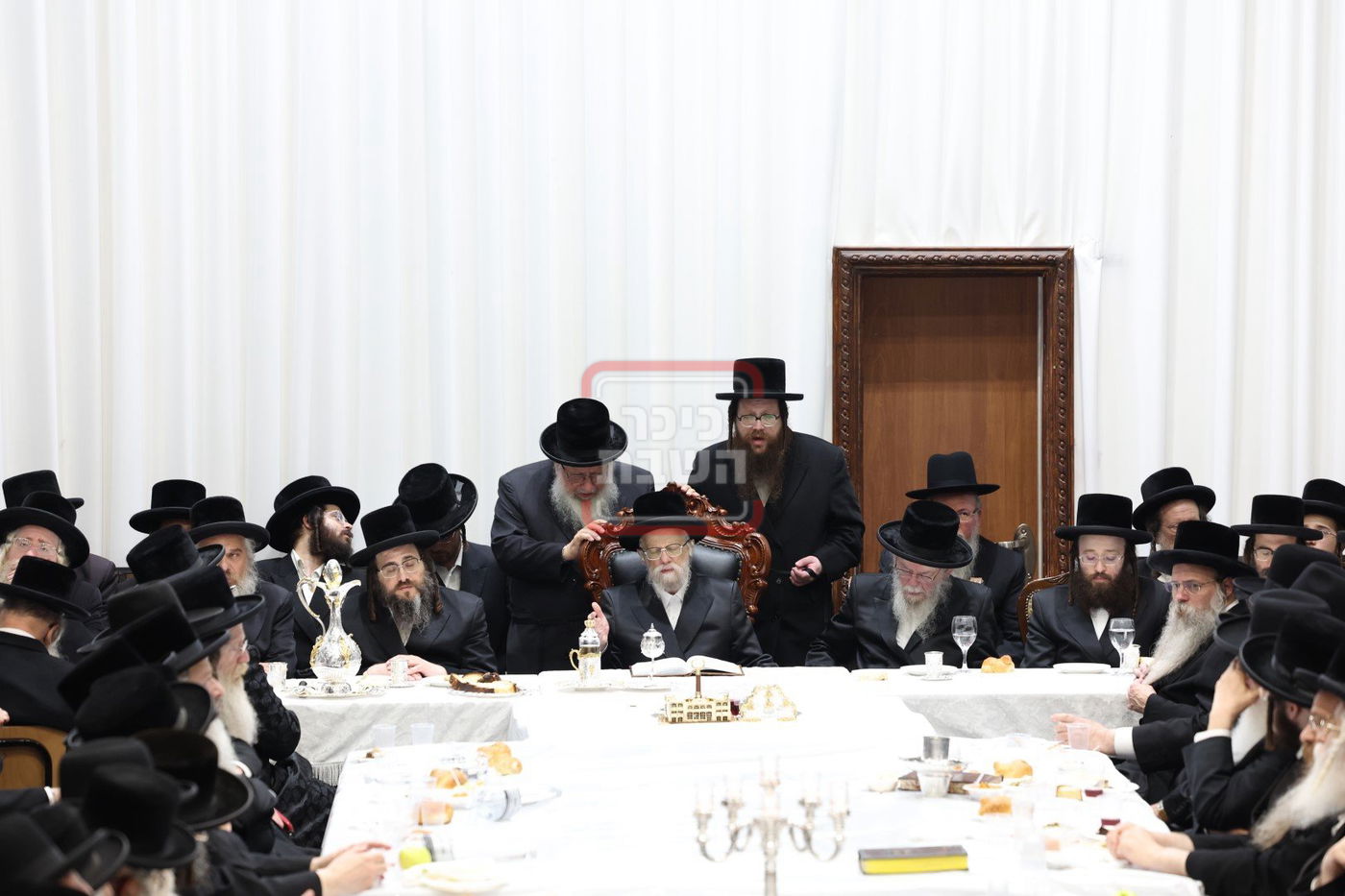 הילולא קדישא בסערט ויז'ניץ