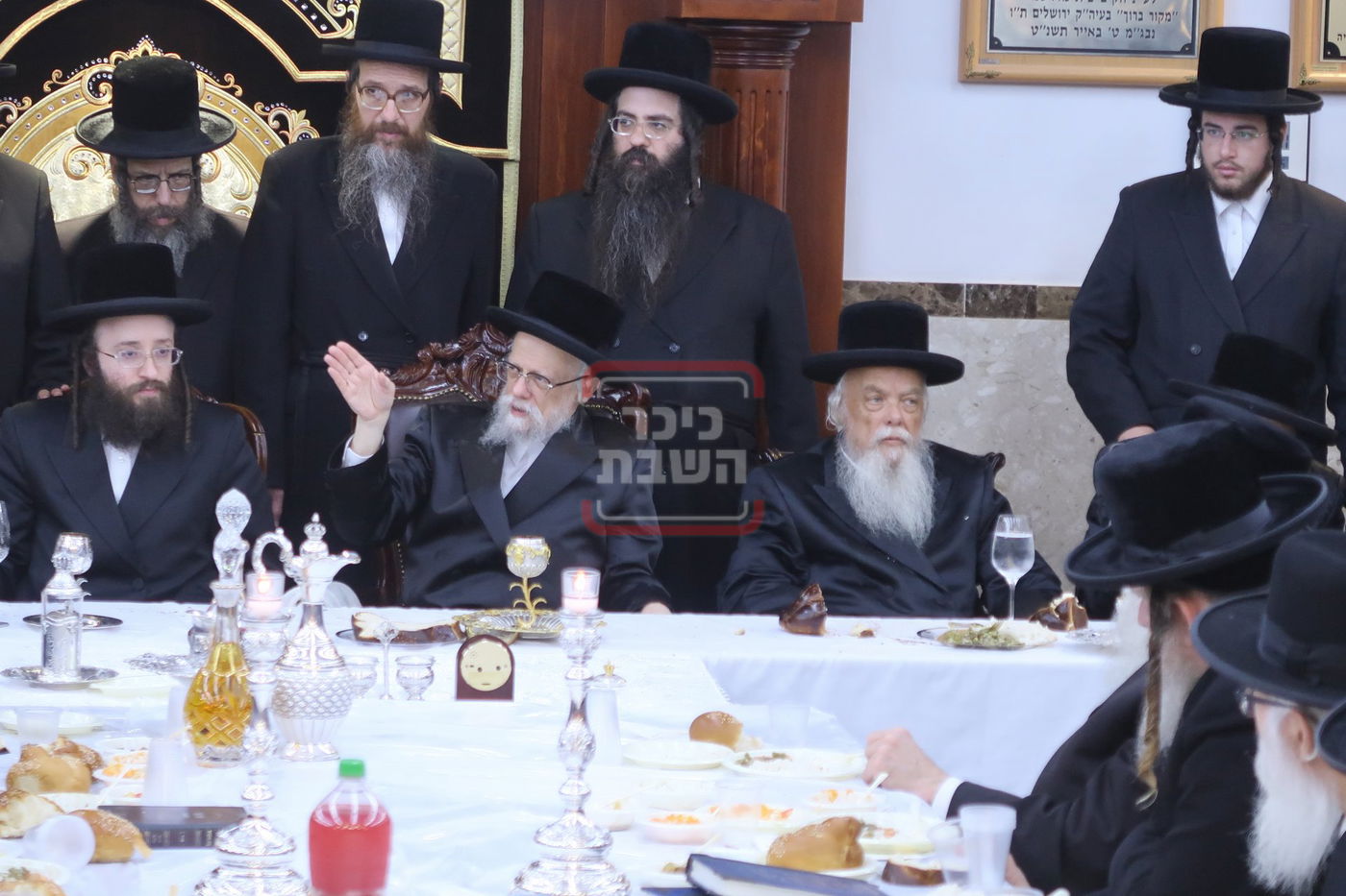 האדמו"ר מקאסוב בטיש שלושים על אביו זצ"ל