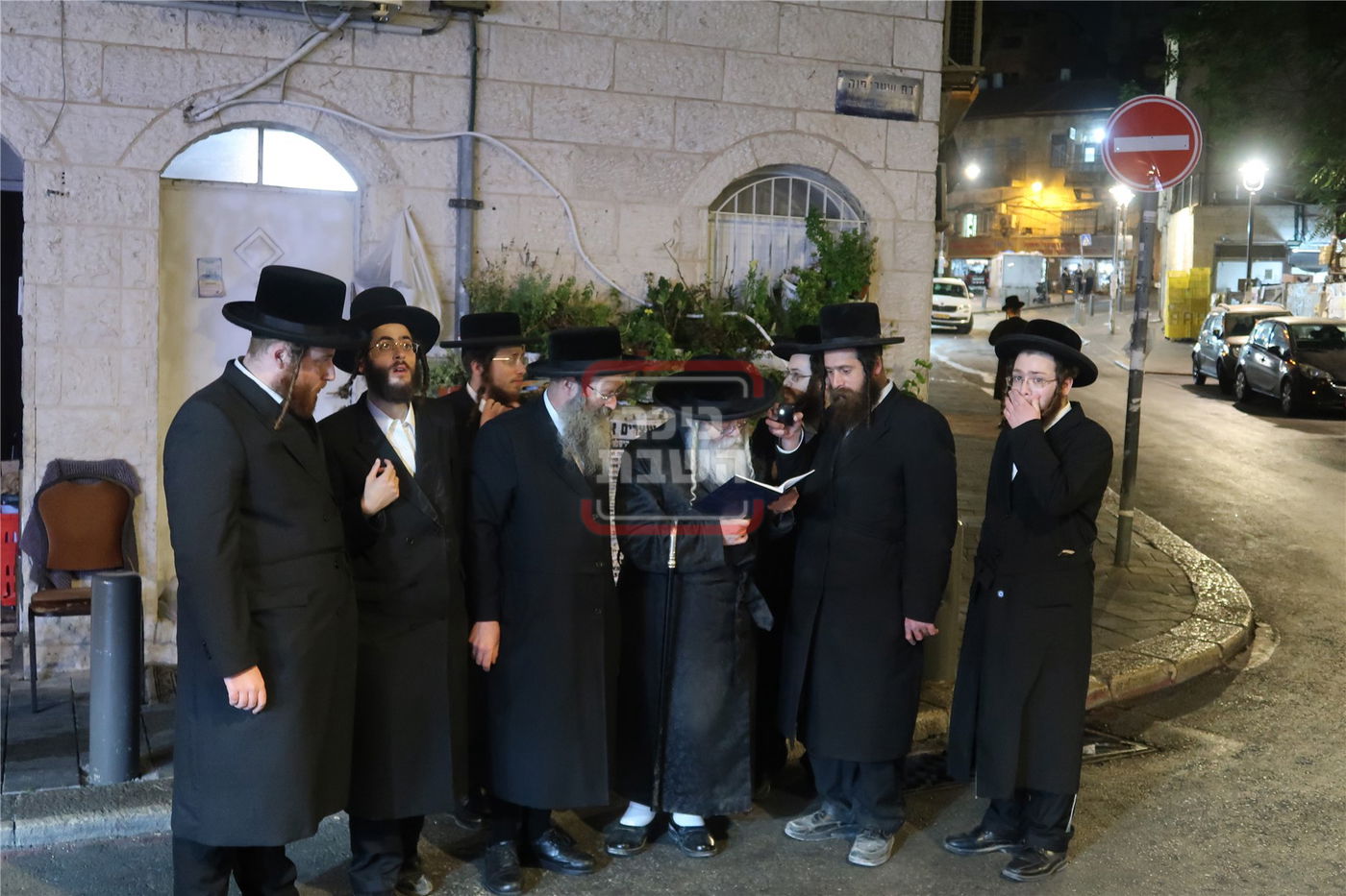 האדמו"ר מקרעטשניף י"ם במצוות שילוח הקן