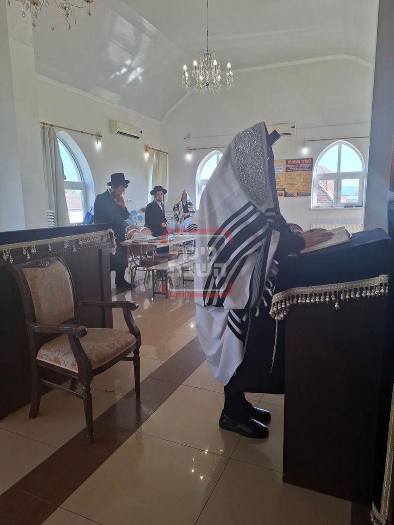 האדמו"ר מנדבורנה בציון בבישטנא