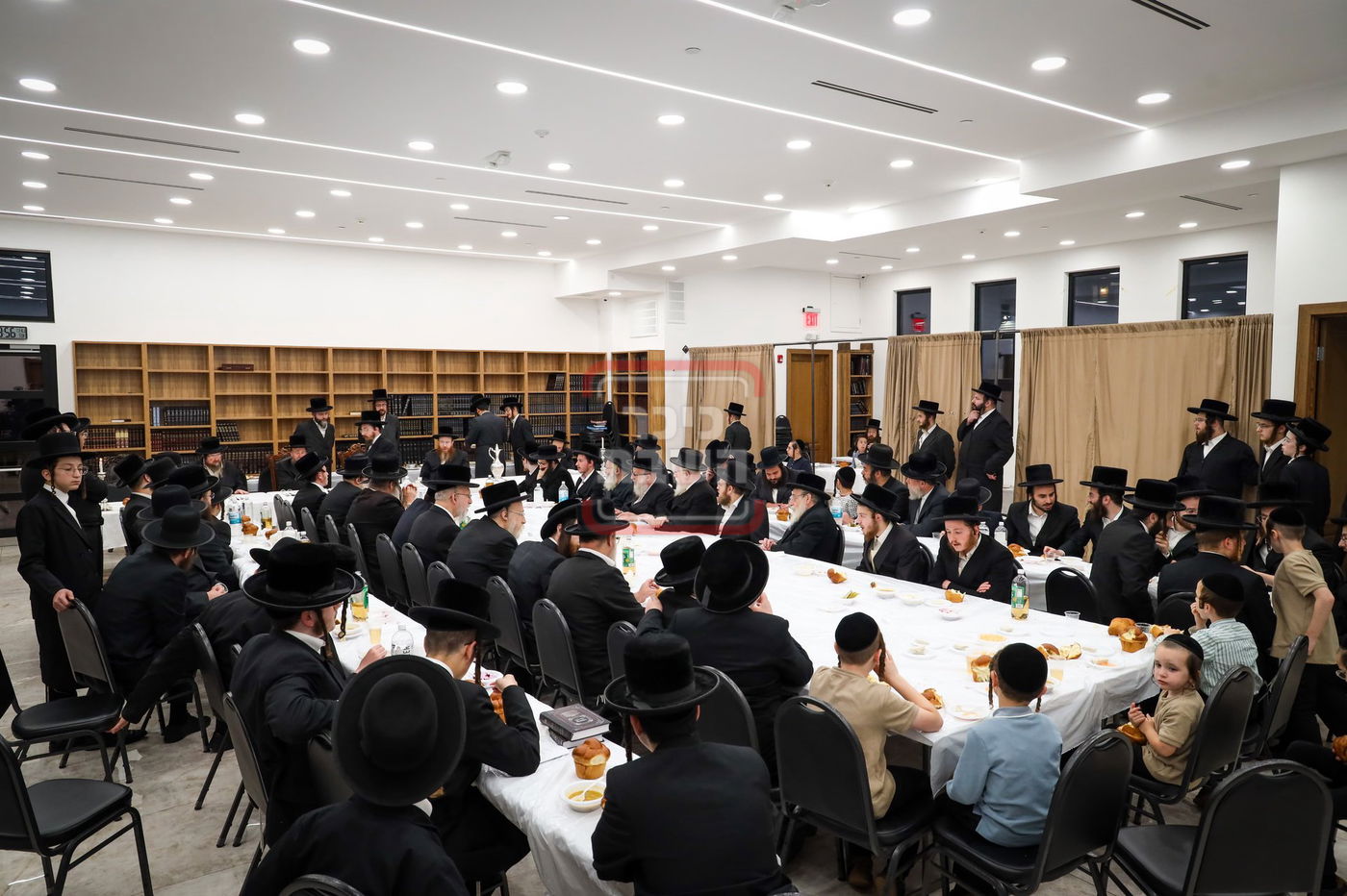 הילולא קדישא בסקווירא מאנסי