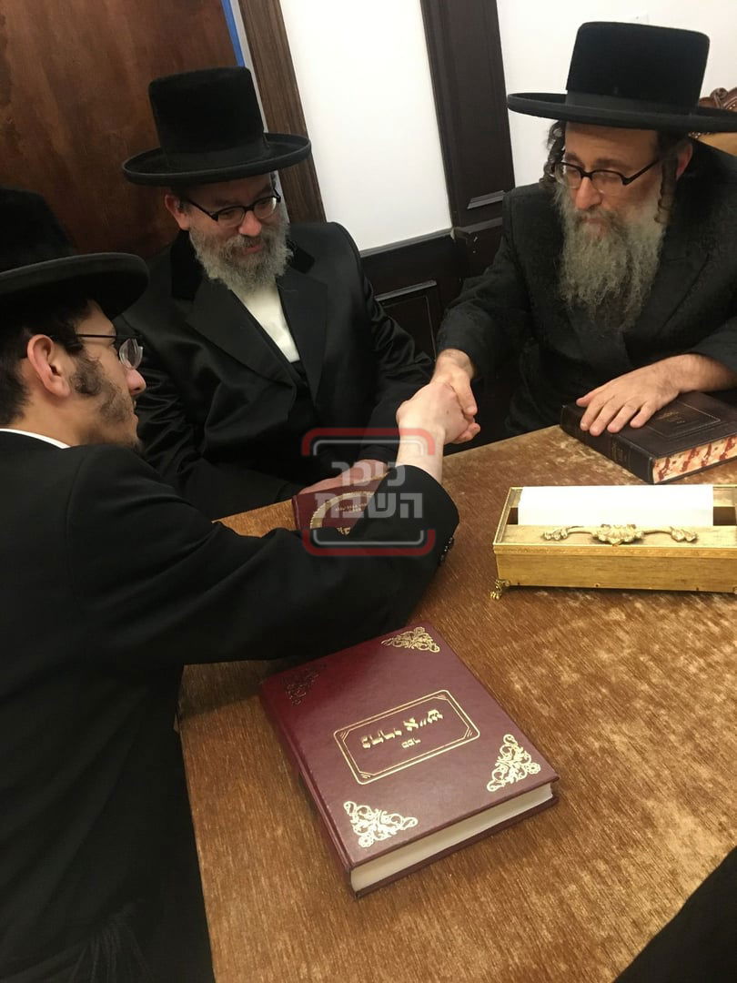 הרה"צ רבי יעקב יוסף טווערסקי מסקווירא, בבתי אדמור"י ארה"ב 