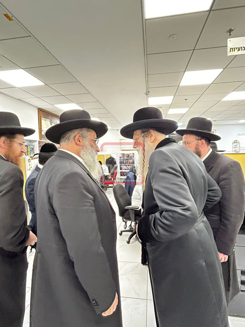 האדמו"ר ממודז'יץ בביקור בנתיבות 