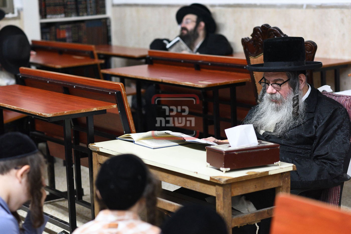 תשעה באב בחצה"ק קודינוב 