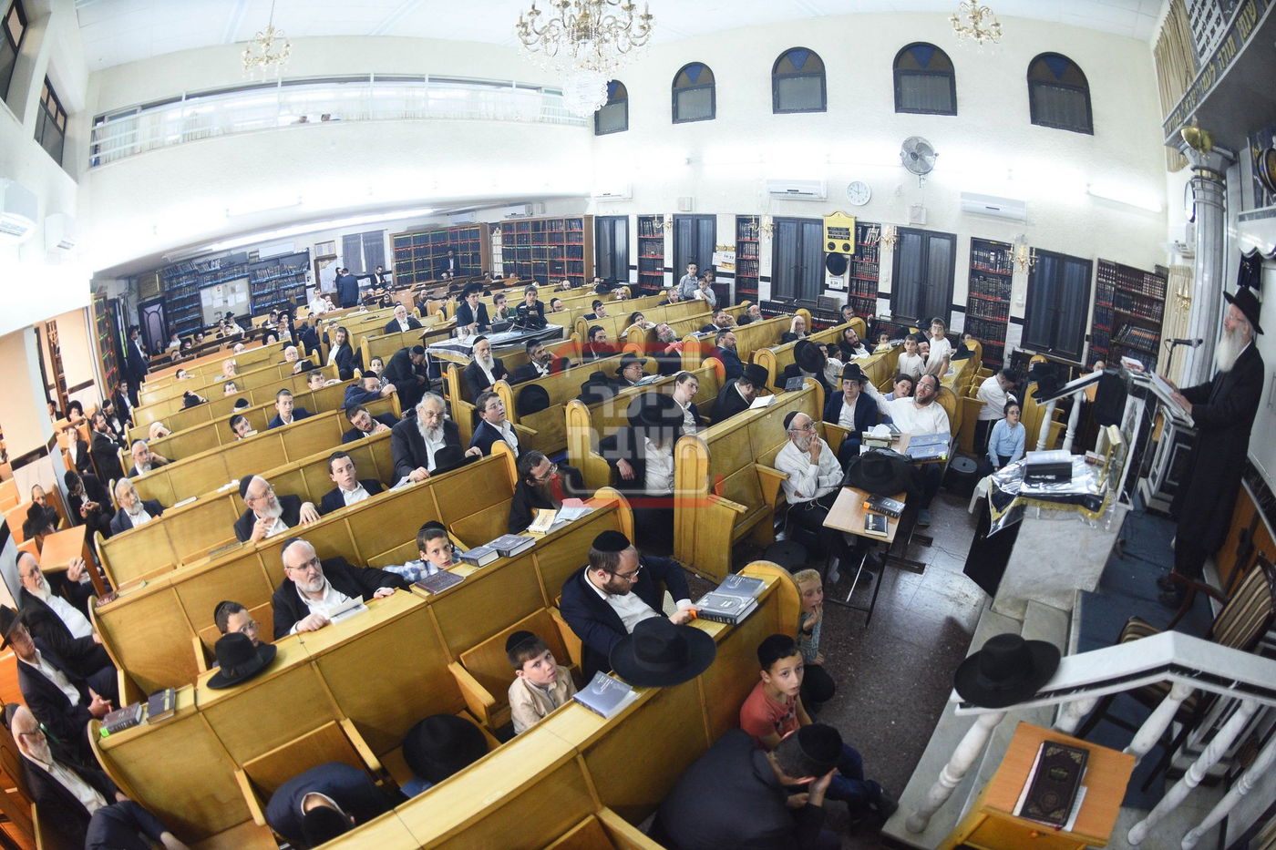 תשעה באב בקהילת דברי שיר בב"ב 