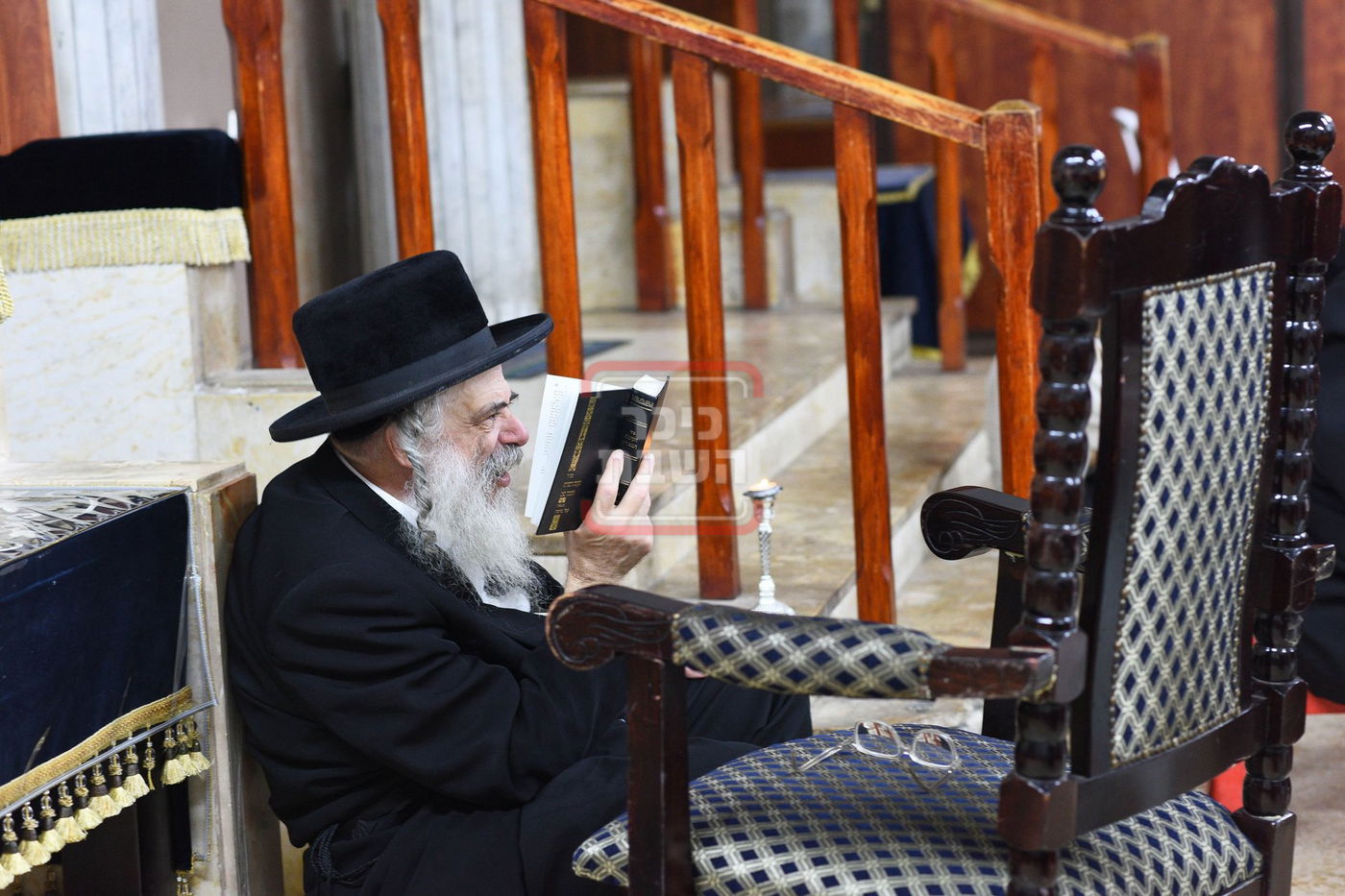תשעה באב בחצה"ק חוג חתם סופר