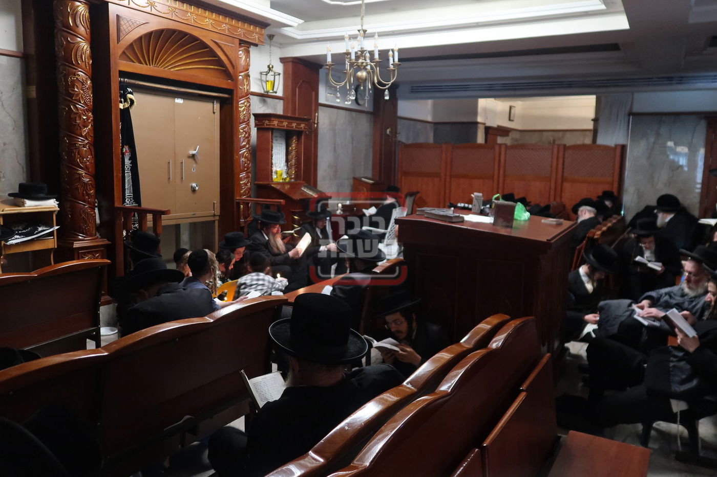 תשעה באב בחצרות הקודש בירושלים