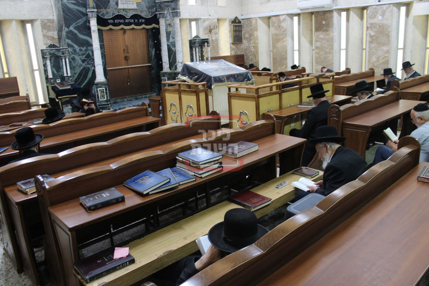 תשעה באב בחצה"ק קאמרנא