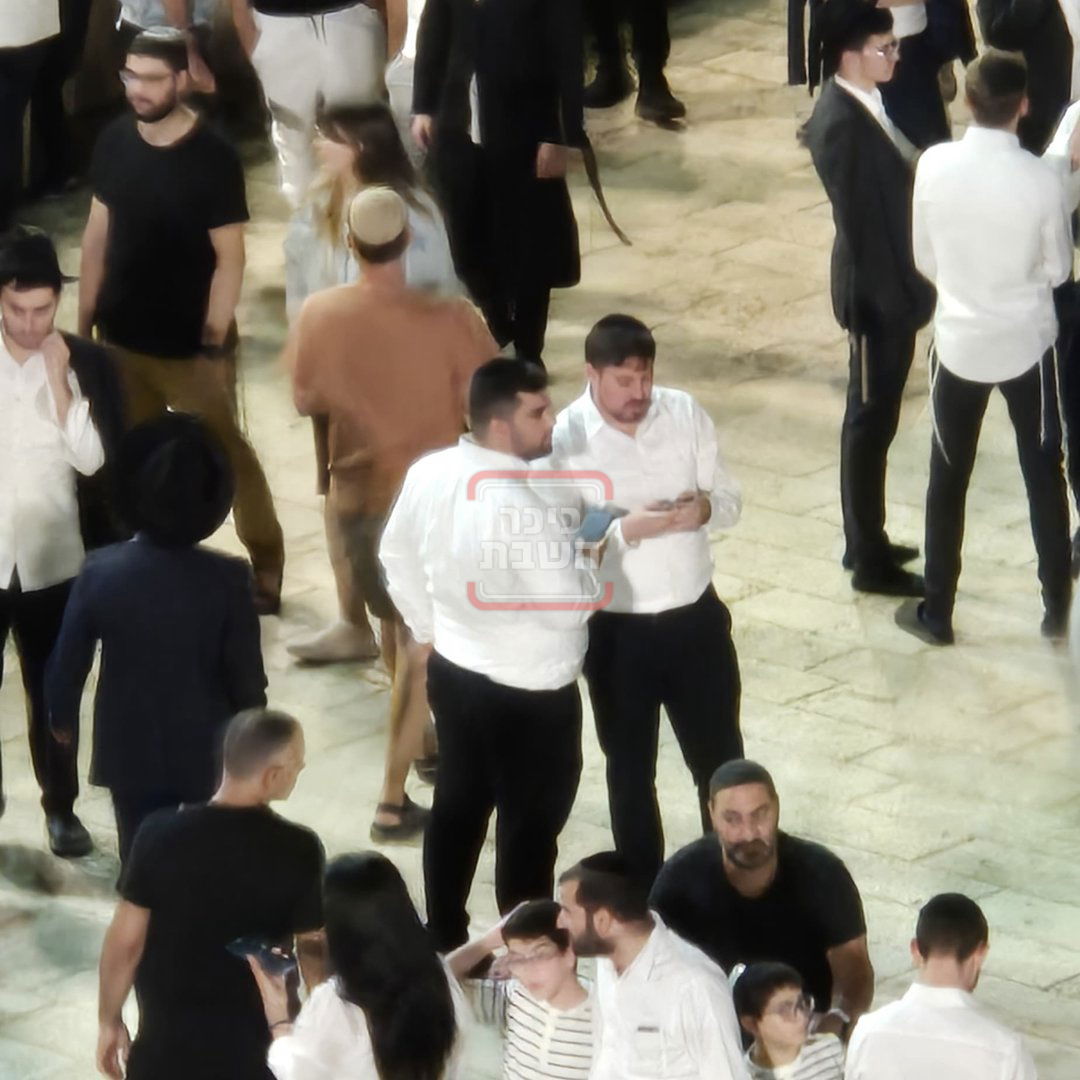 זופניק בכיכר • כל התמונות, הנייעס והחשיפות של השבוע