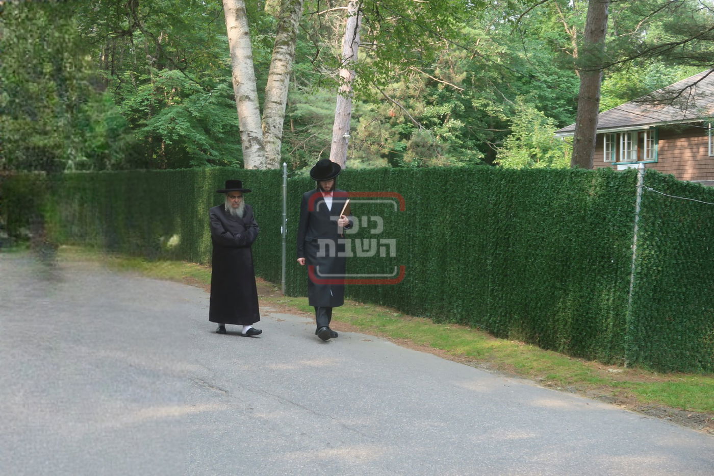 תשעה באב בחצה"ק סאטמר 