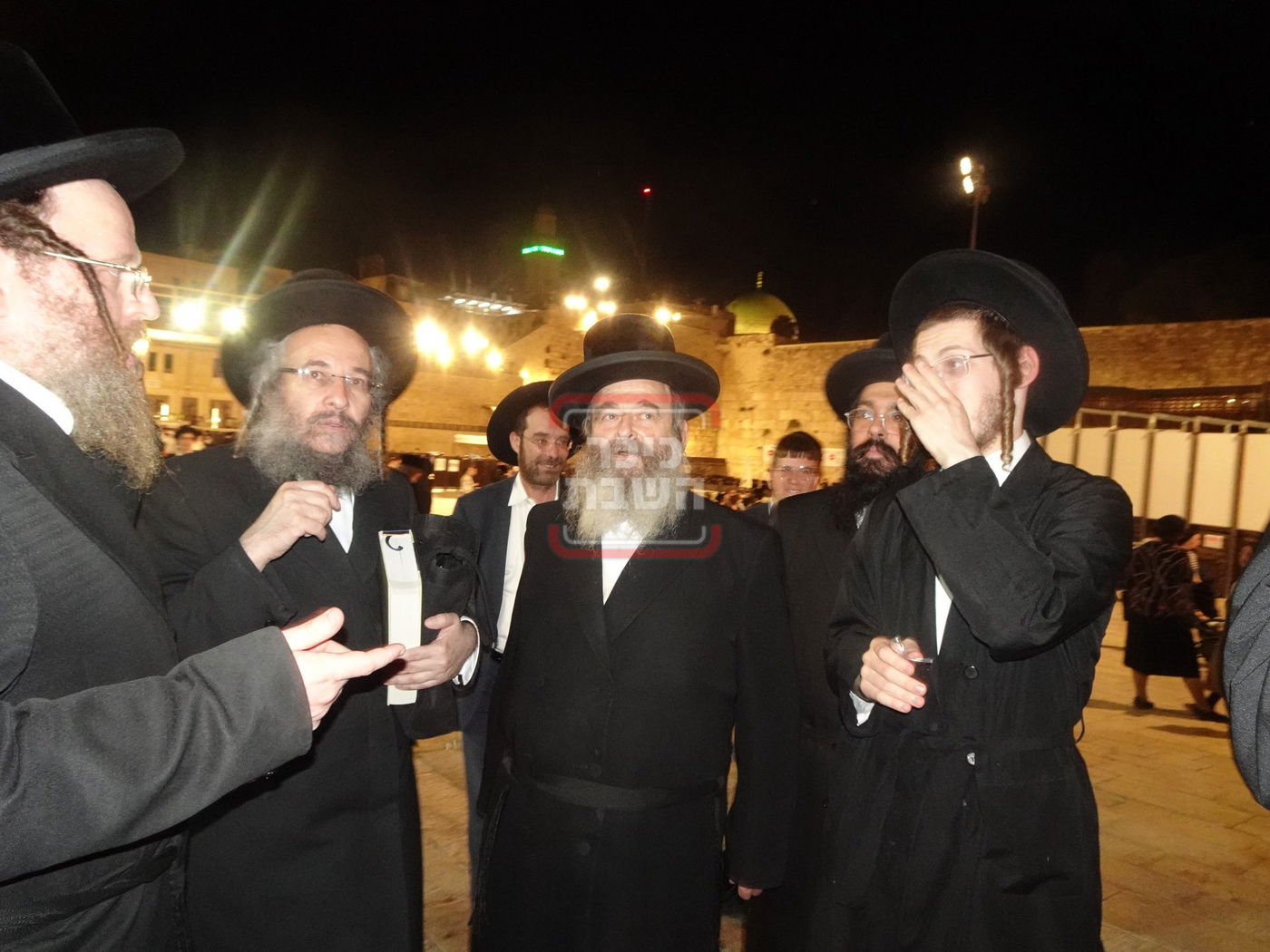 אדמורי"ם ורבנים בכותל המערבי
