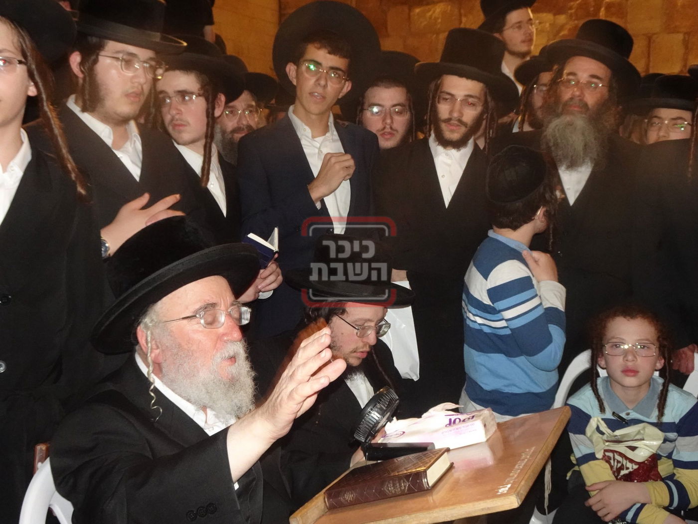 אדמורי"ם ורבנים בכותל המערבי