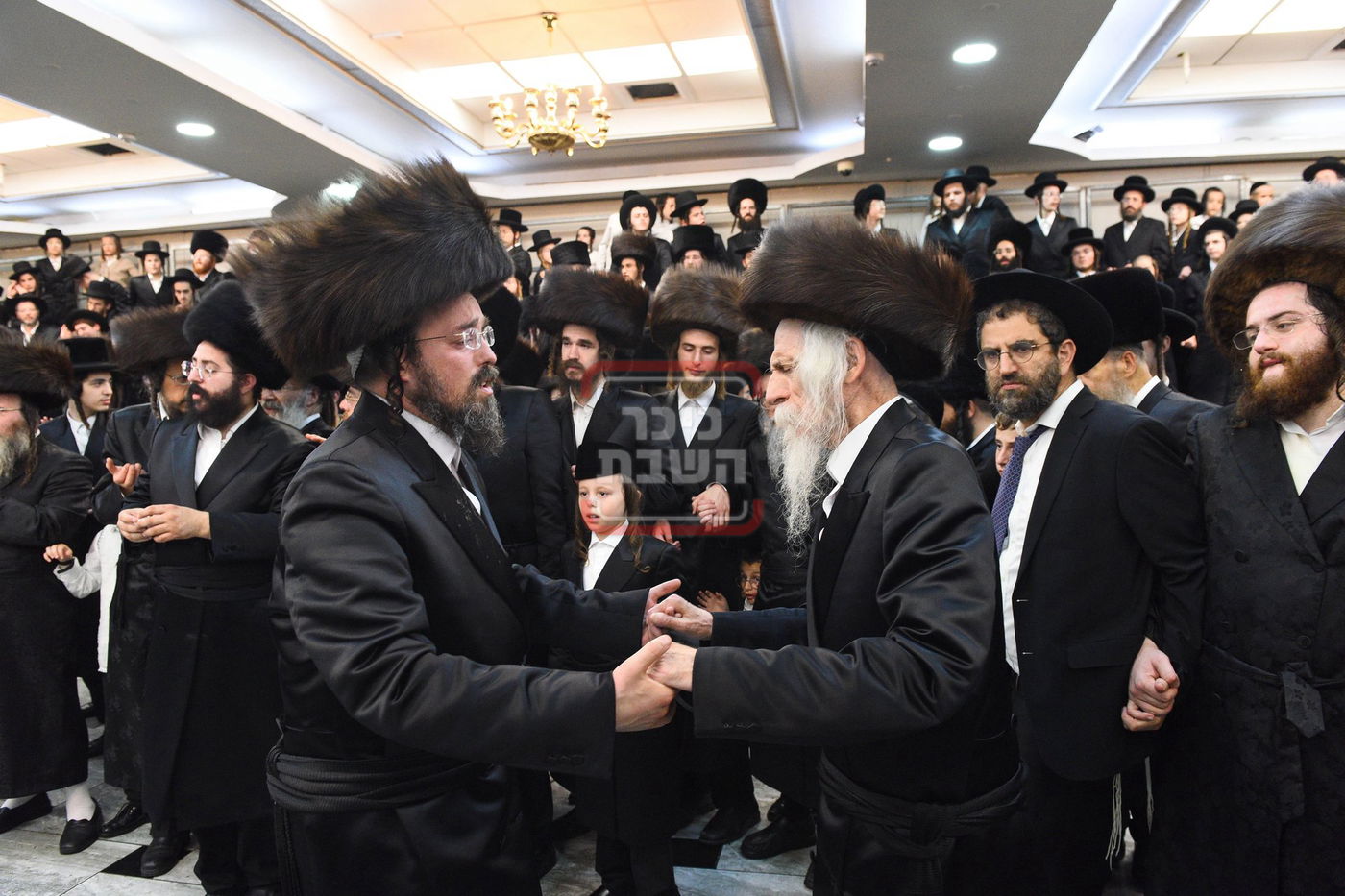 שמחת בית סטריקוב - זוויעהיל - שערי הוראה 