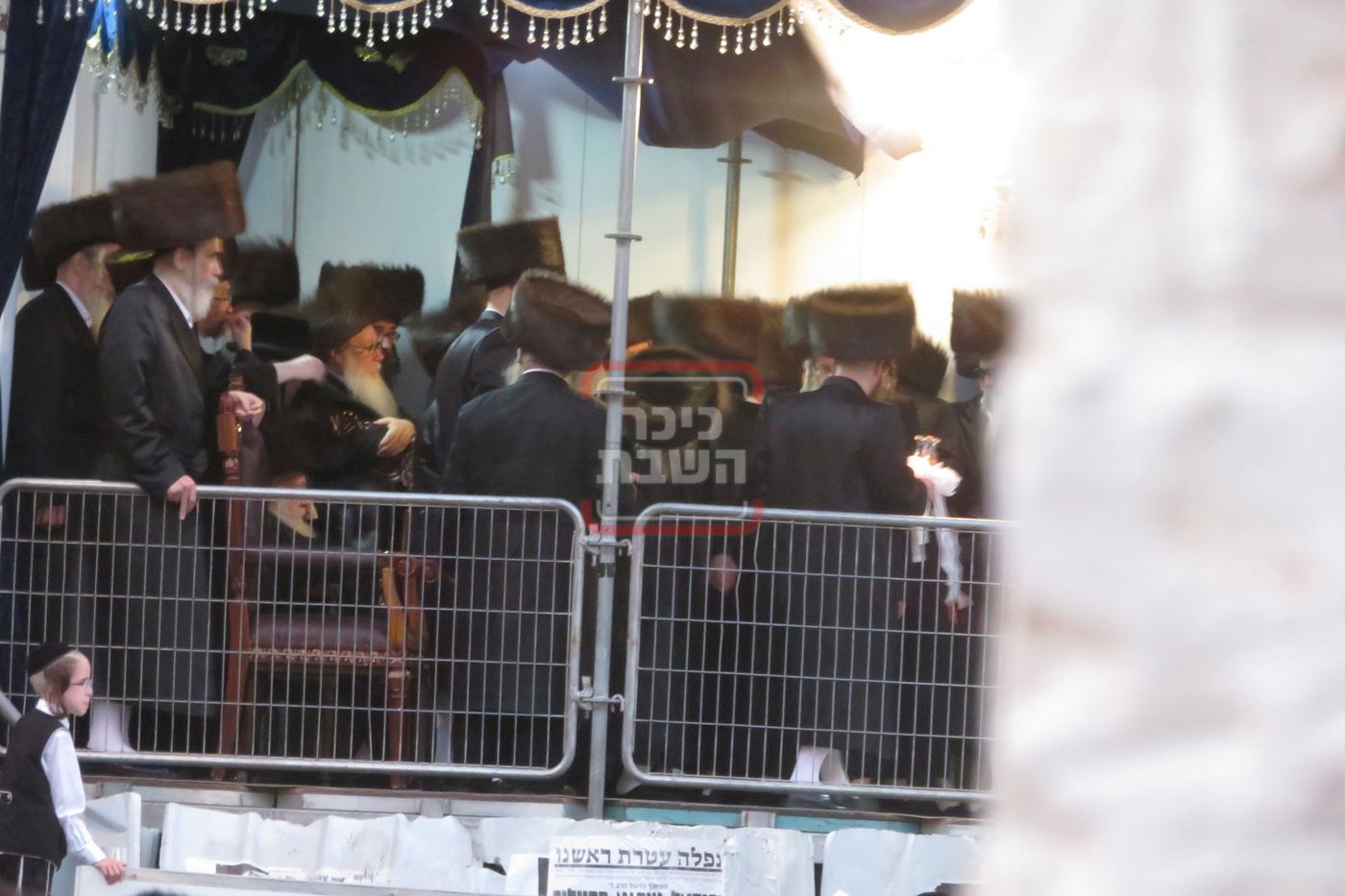 חופת ויז'ניץ קיימישע - טשערנוביל 