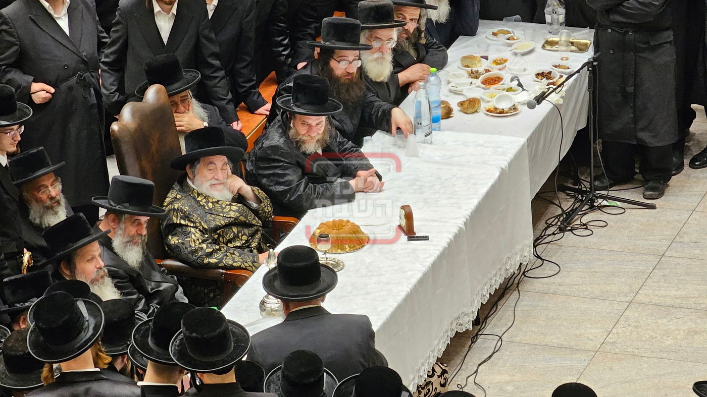 האדמו"ר מויז'ניץ בטיש הילולת בעל ה'דמשק אליעזר' 