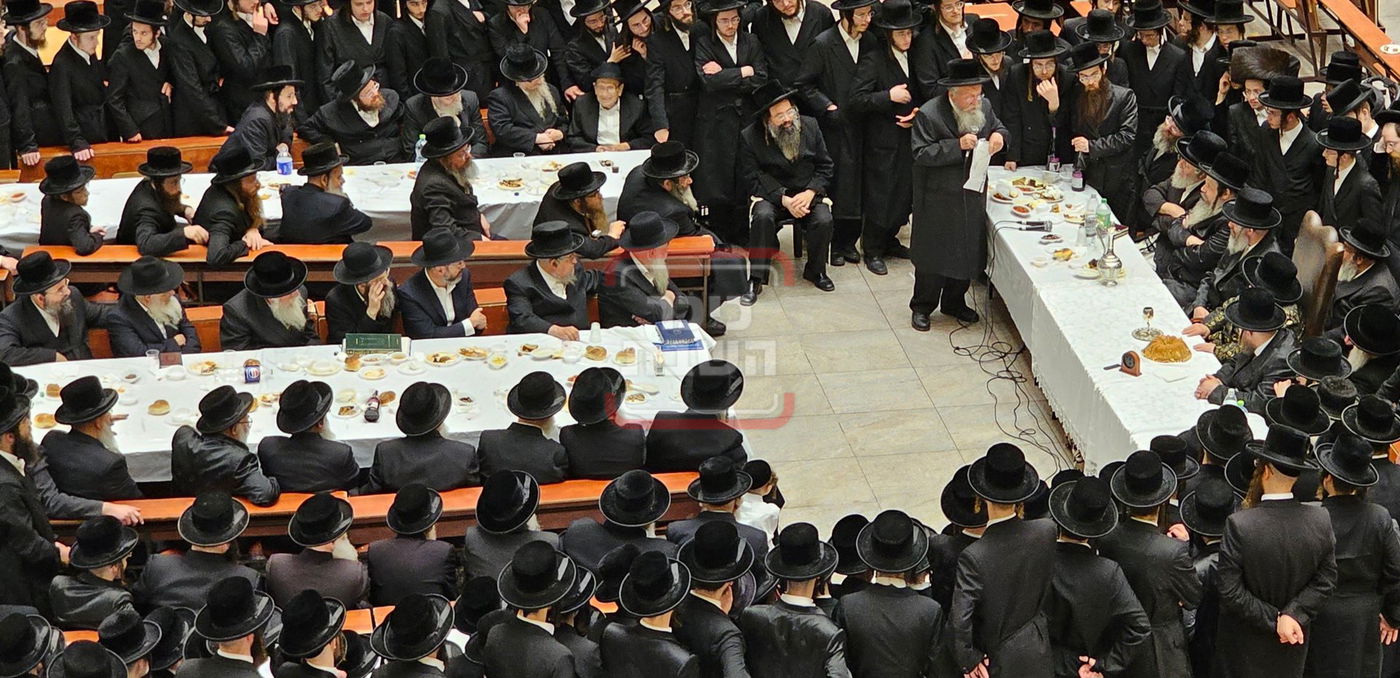 הרב מנחם אליעזר מוזס נושא דברים בטיש הילולא