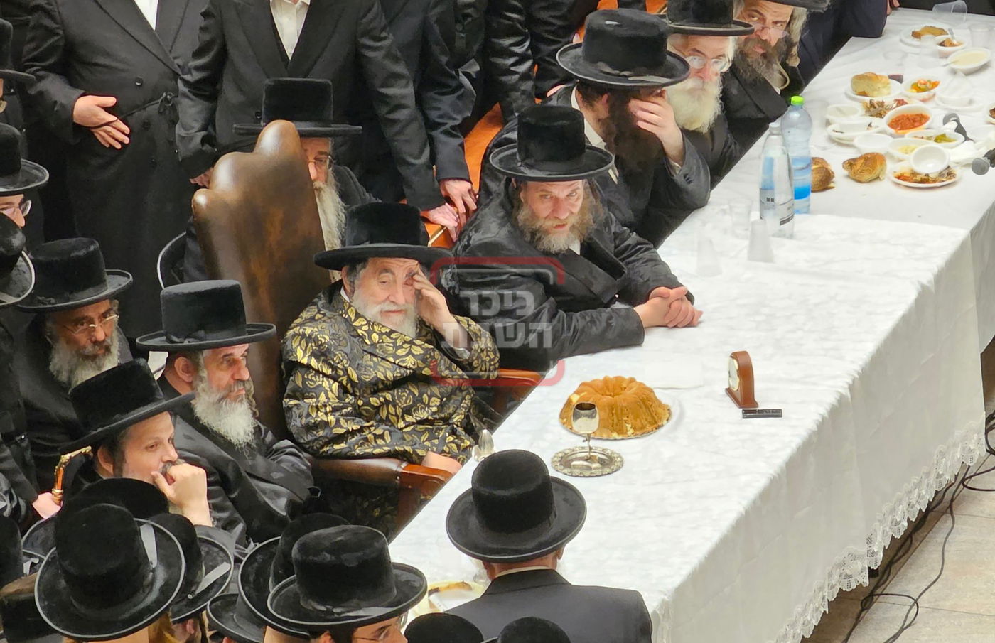 האדמו"ר מויז'ניץ בטיש הילולת בעל ה'דמשק אליעזר' 