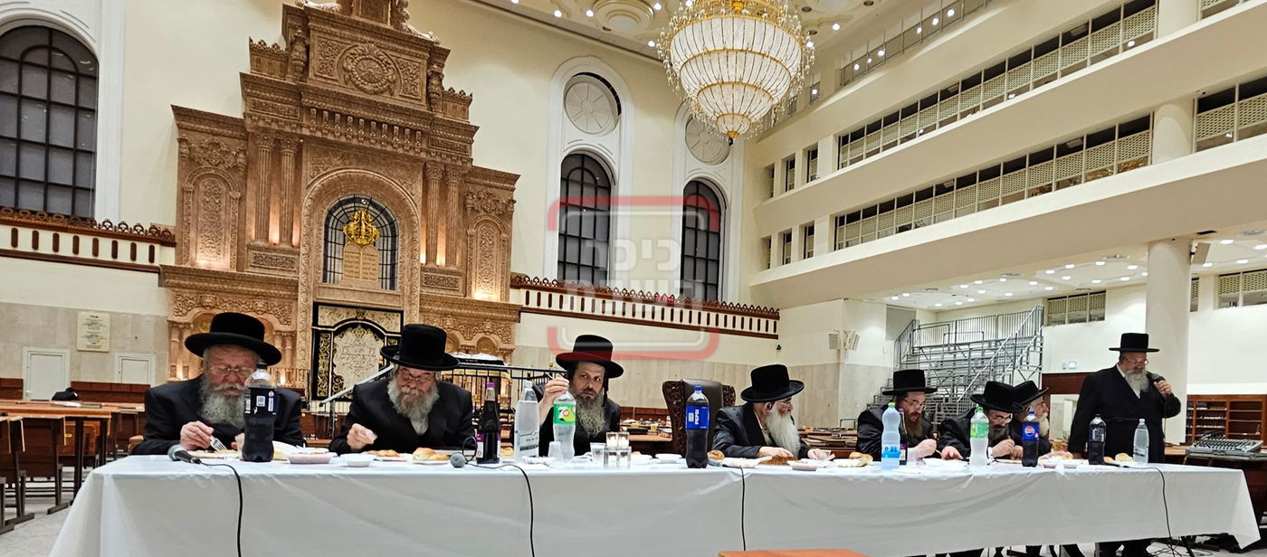 הרה"ג ר' נחמן מנדל נואם בסעודת ההילולא