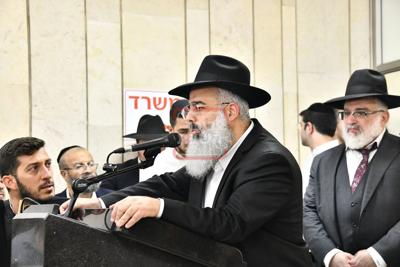 מסע הלוויית האדמו"ר רבי אליהו אבוחצירא