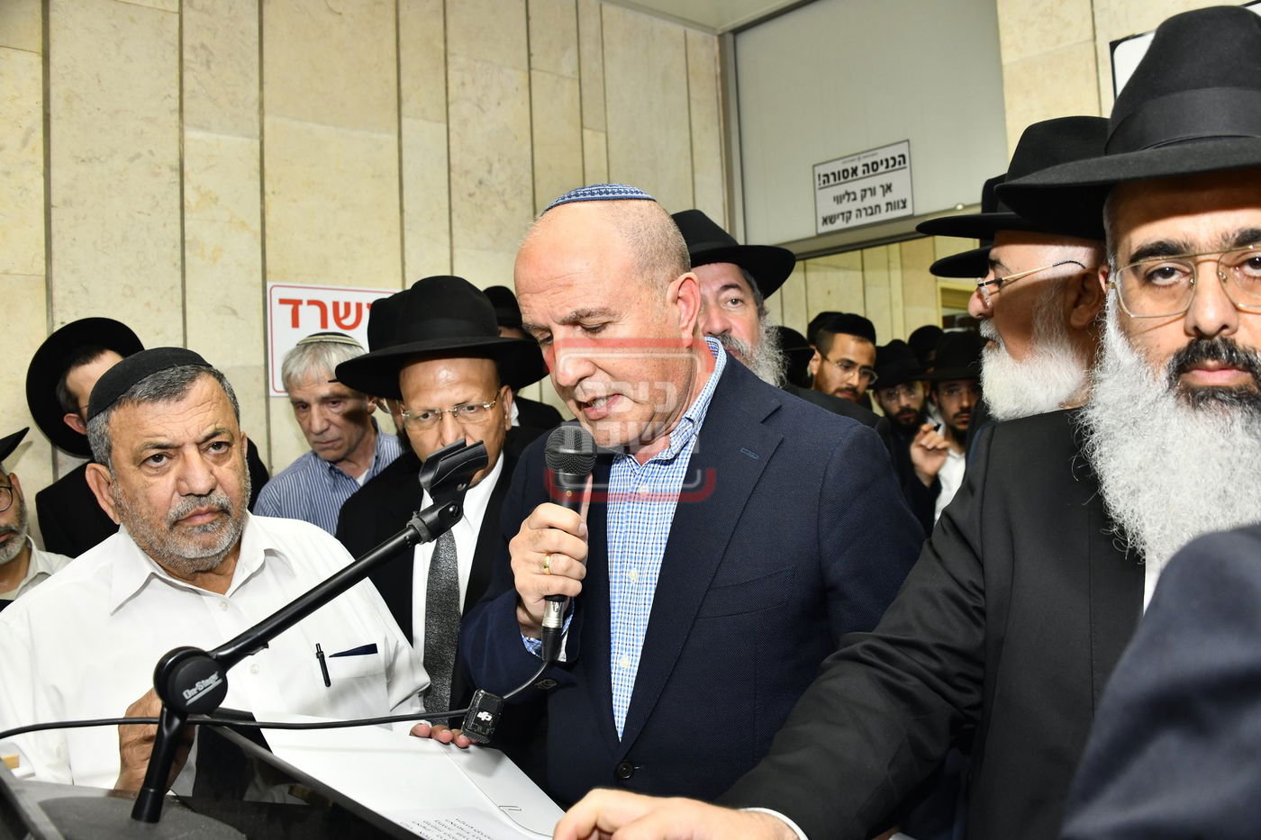 מסע הלוויית האדמו"ר רבי אליהו אבוחצירא