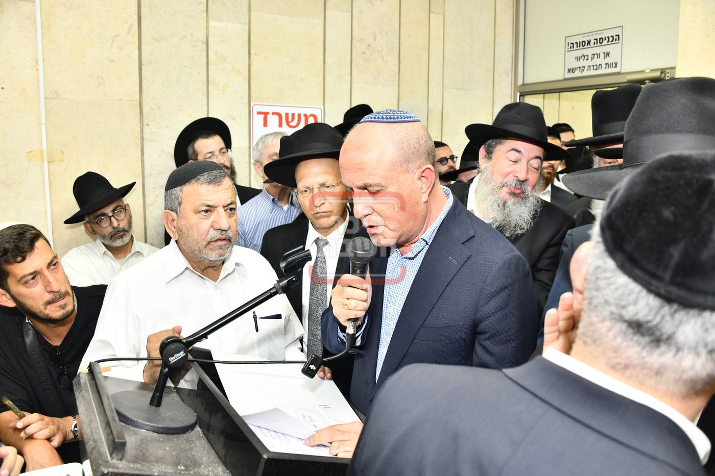 מסע הלוויית האדמו"ר רבי אליהו אבוחצירא