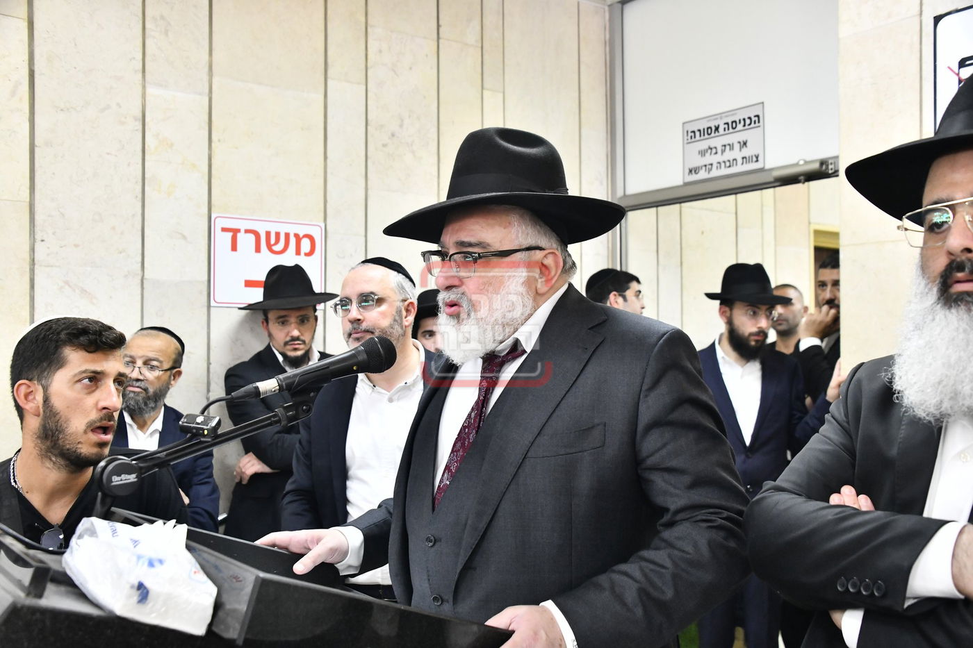 מסע הלוויית האדמו"ר רבי אליהו אבוחצירא