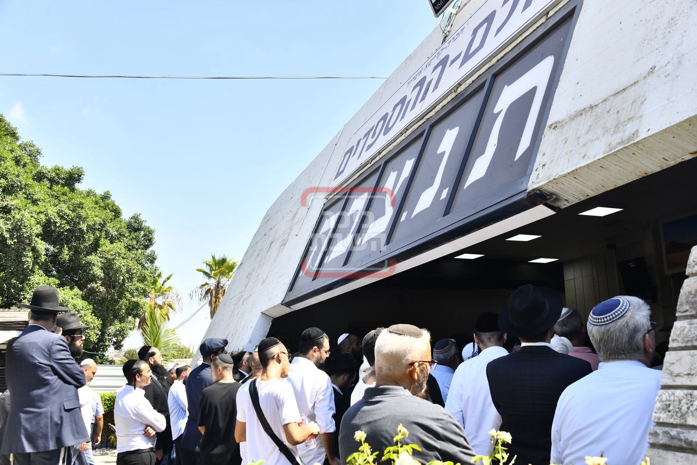 מסע הלוויית האדמו"ר רבי אליהו אבוחצירא