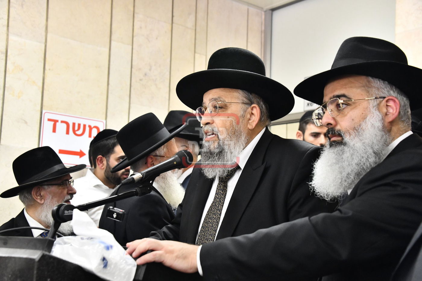 מסע הלוויית האדמו"ר רבי אליהו אבוחצירא