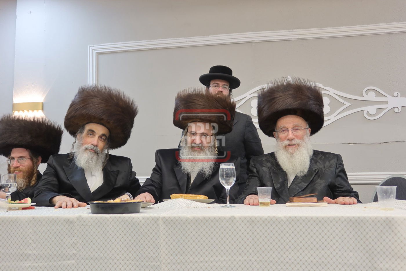 שמחת בית ראדומישלא - שערי הוראה 