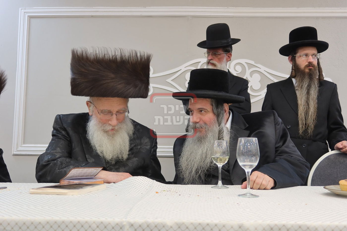 שמחת בית ראדומישלא - שערי הוראה 