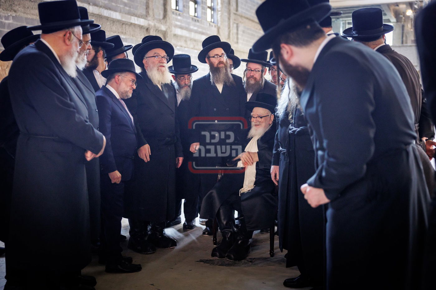 הנחת אבן הפינה למקווה הפרטית של האדמו"ר מסקווירא