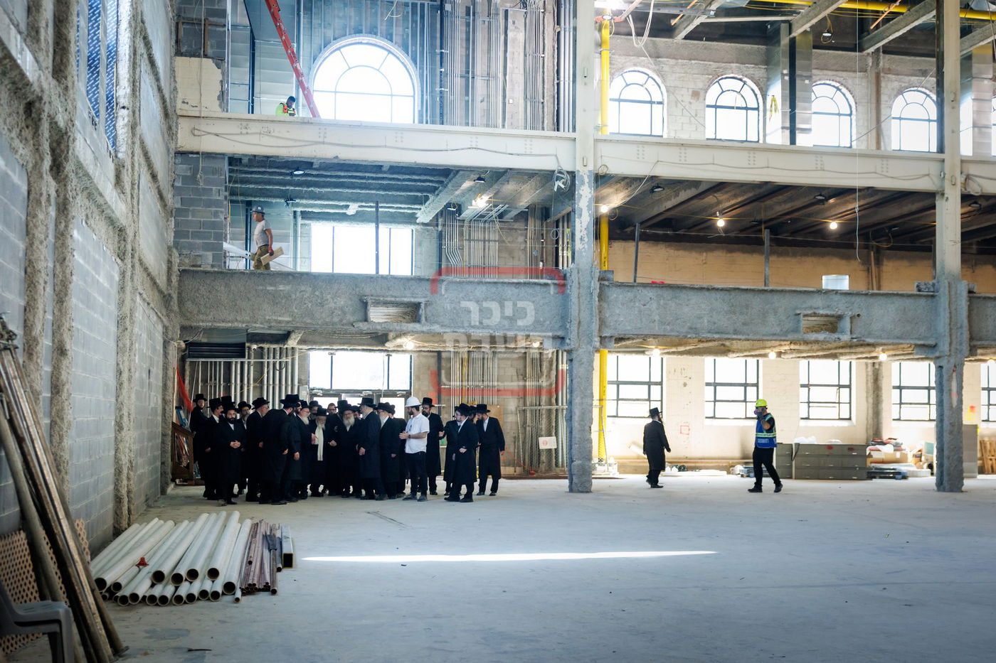 הנחת אבן הפינה למקווה הפרטית של האדמו"ר מסקווירא