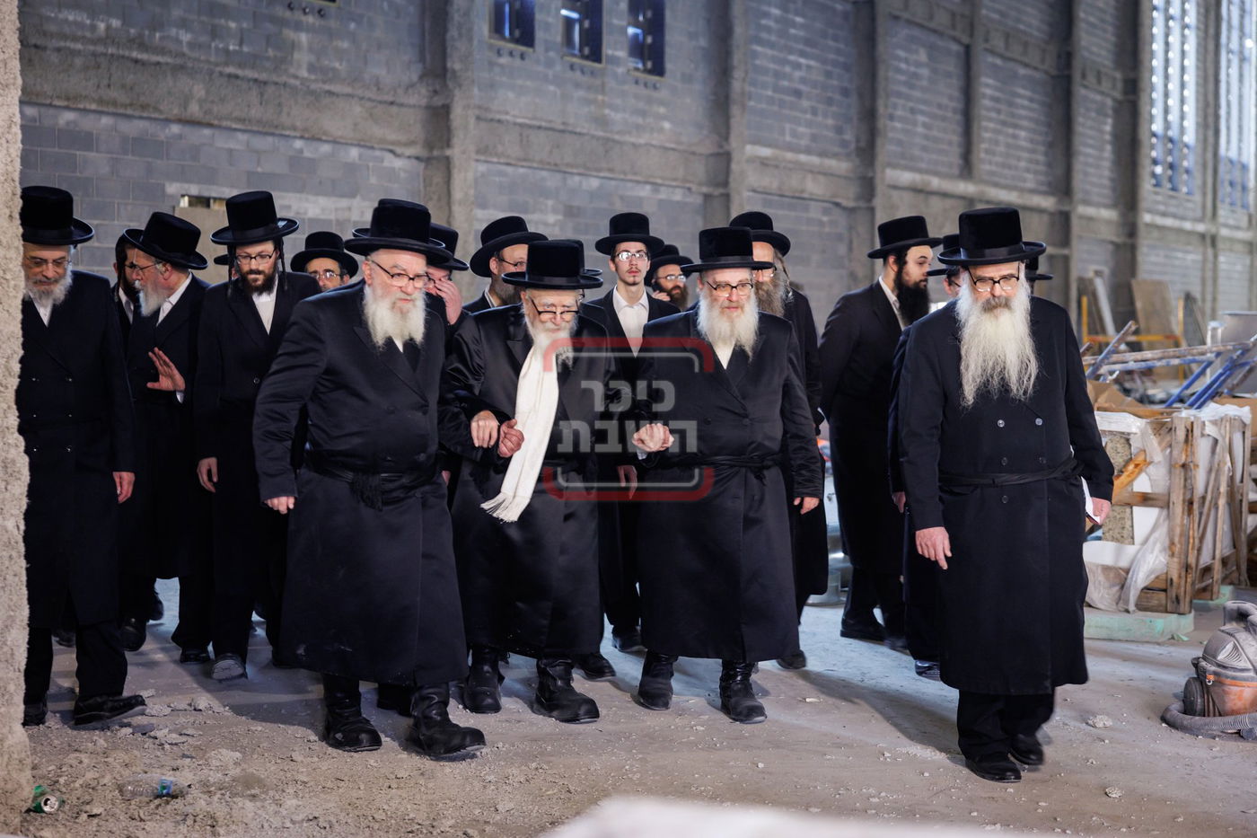 הנחת אבן הפינה למקווה הפרטית של האדמו"ר מסקווירא