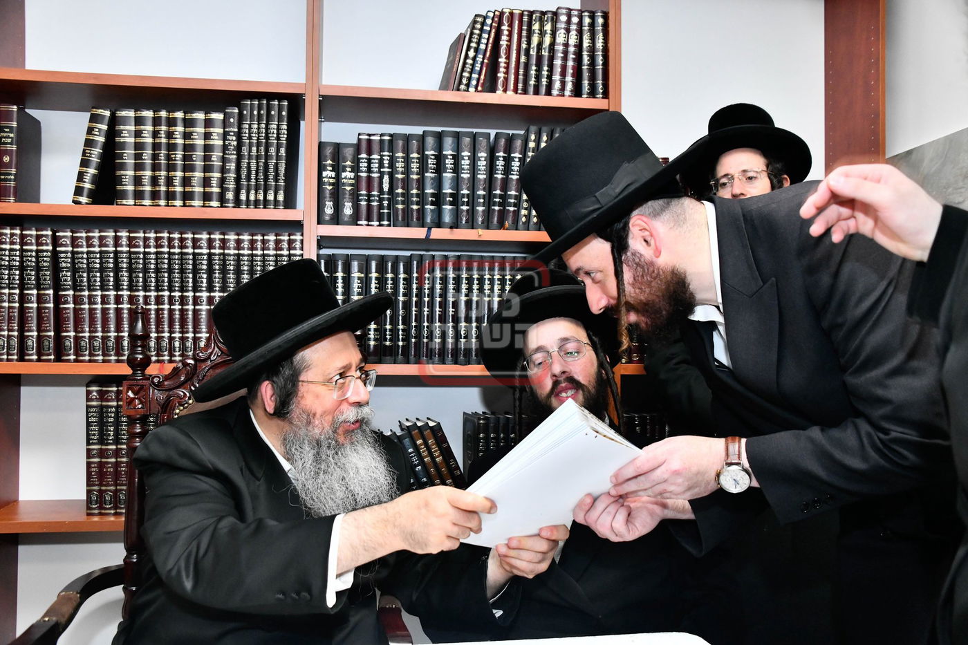 מעמד חנוכת הבית לביהמ"ד 'שבט הלוי' באלעד