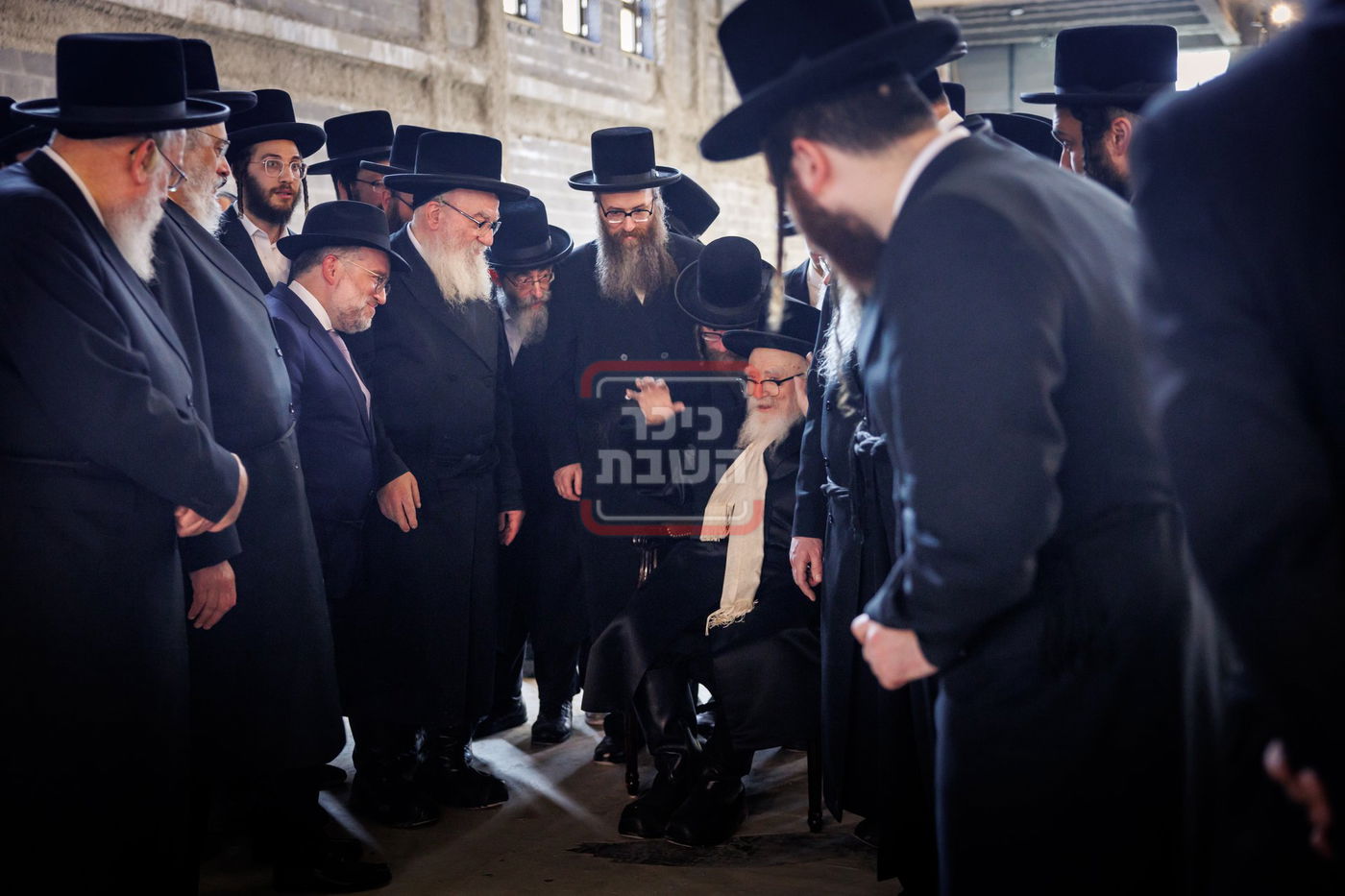 הנחת אבן הפינה למקווה הפרטית של האדמו"ר מסקווירא