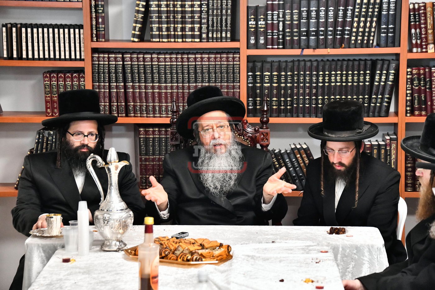 מעמד חנוכת הבית לביהמ"ד 'שבט הלוי' באלעד