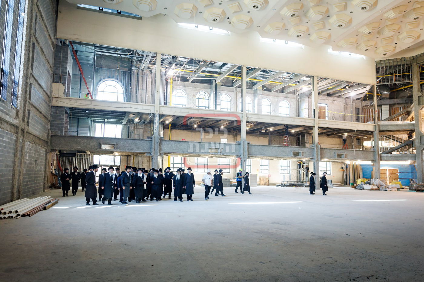 הנחת אבן הפינה למקווה הפרטית של האדמו"ר מסקווירא