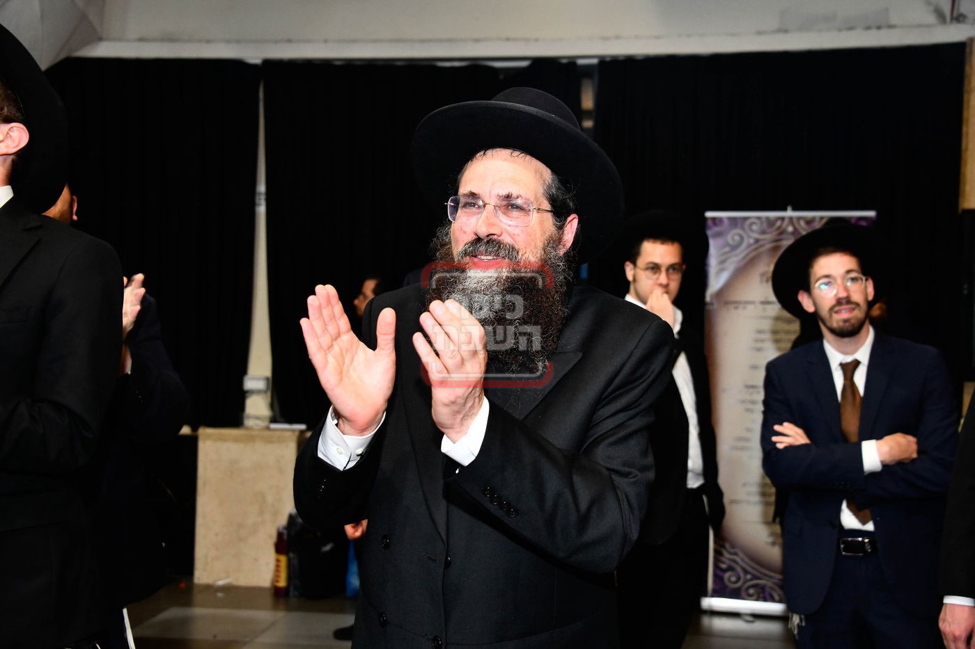 שמחת נישואי בת הגאון רבי אליעזר יהודה פינקל ראש ישיבת מיר 