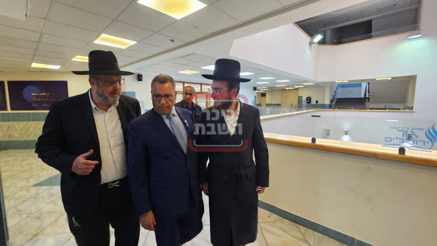 זופניק בכיכר • כל התמונות, הנייעס והחשיפות של השבוע