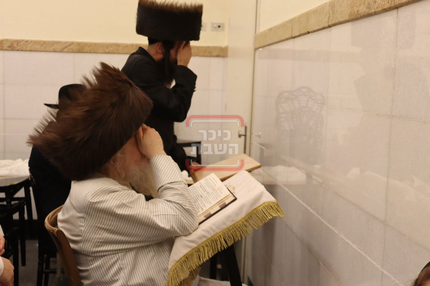 האדמו"ר ממבקשי אמונה בברכפלד