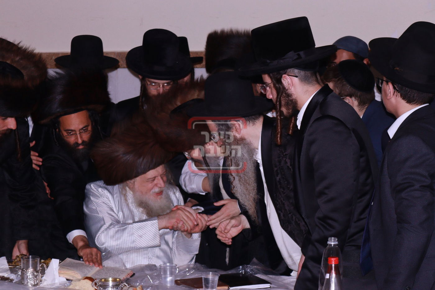 האדמו"ר ממבקשי אמונה בברכפלד