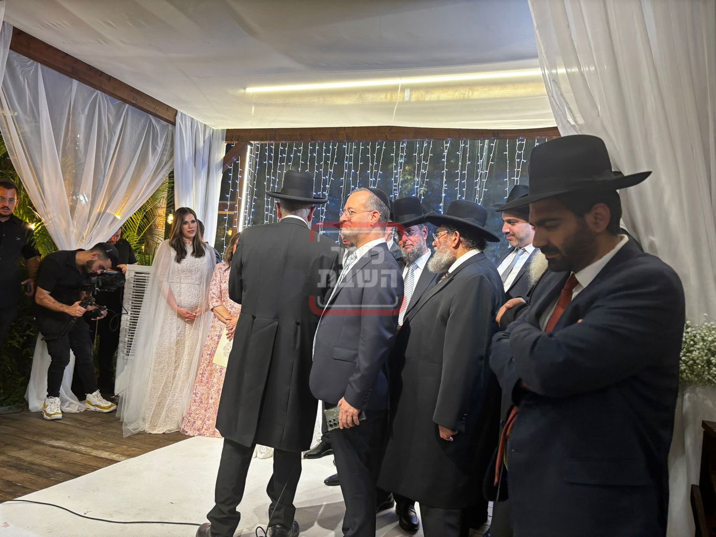 זופניק בכיכר • כל התמונות, הנייעס והחשיפות של השבוע