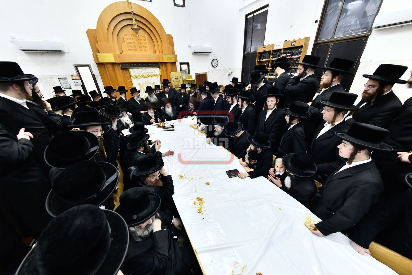 שמחת הברית בחצרות ויז'ניץ - סקולען ירושלים