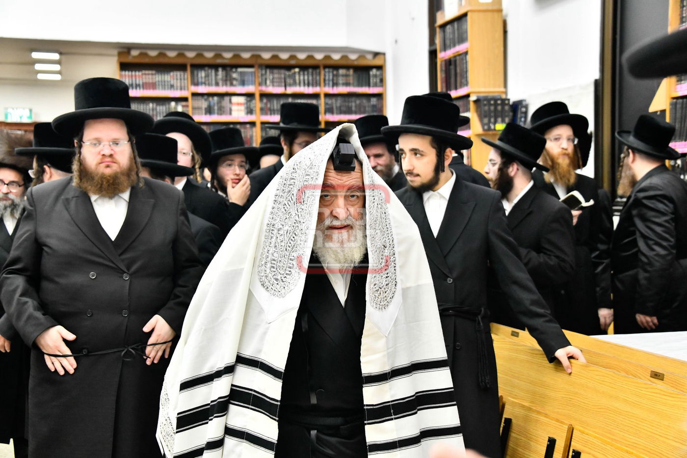 שמחת הברית בחצרות ויז'ניץ - סקולען ירושלים