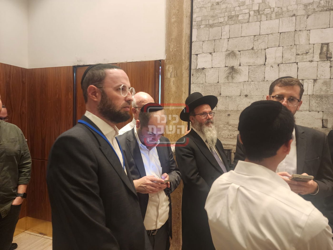 זופניק בכיכר • כל התמונות, הנייעס והחשיפות של השבועיים האחרונים