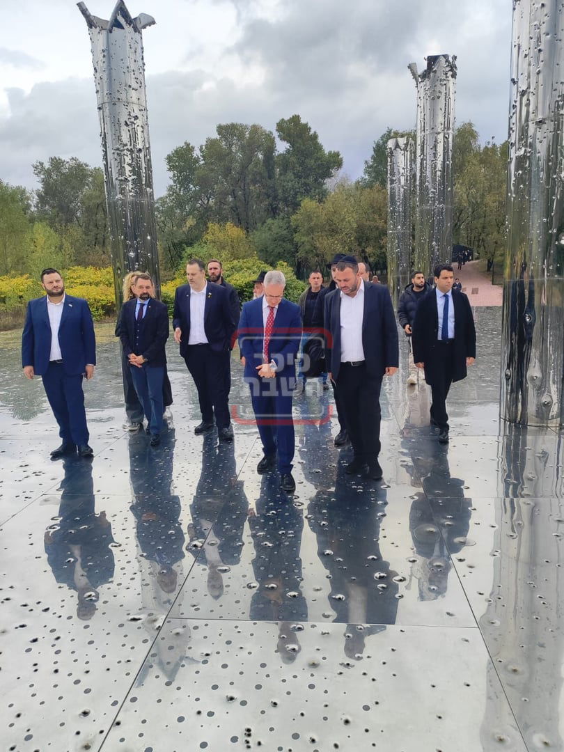 זופניק בכיכר • כל התמונות, הנייעס והחשיפות של השבועיים האחרונים