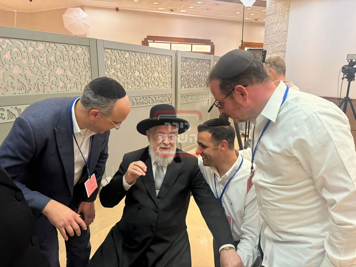 זופניק בכיכר • כל התמונות, הנייעס והחשיפות של השבועיים האחרונים